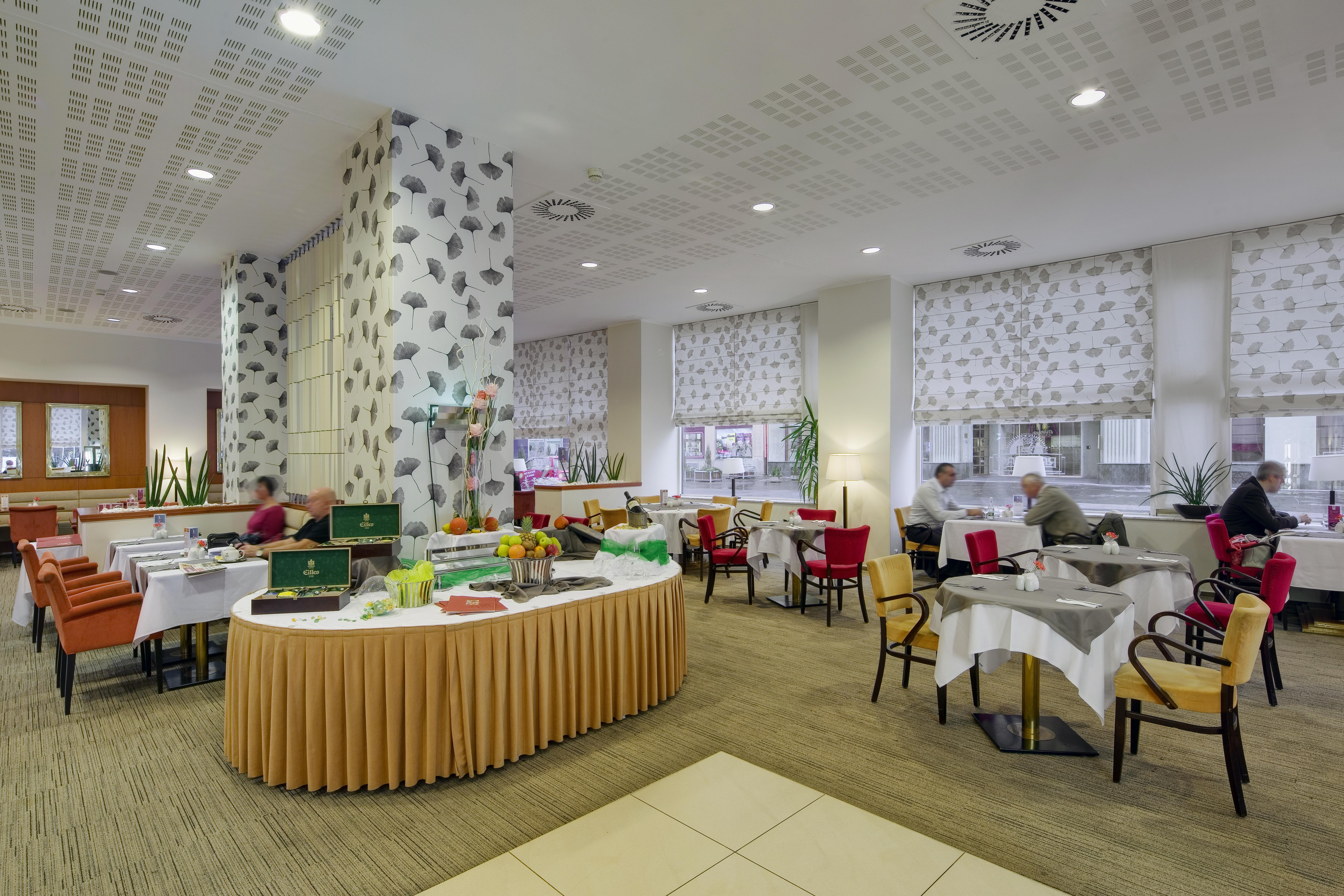 Imperial Hotel Ostrava Luaran gambar